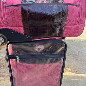 Brighton Cherry 🍒 Rose Travel Bag luggage/suitcase Set.
